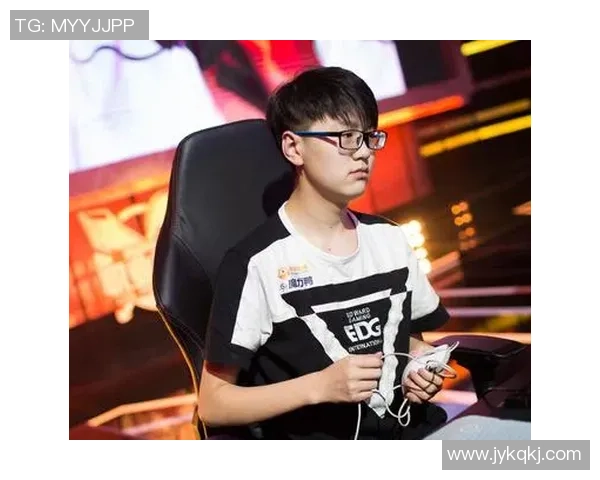 EDG战队在DOTA2中的节奏掌控与战术分析探讨