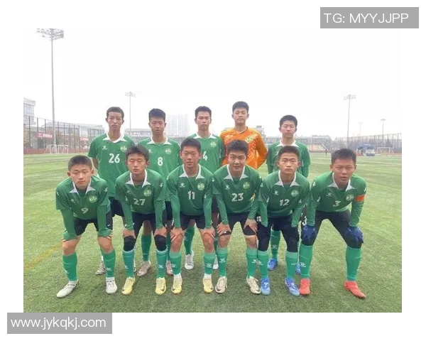 西安足球队强势领跑欧锦赛积分榜73分稳居第一位置 西安足球队强势领跑欧锦赛积分榜73分稳居第一位置