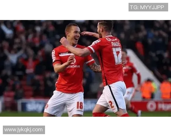 2018年洛杉矶火队与纽约自由队激烈对决回顾与分析 2018年洛杉矶火队与纽约自由队激烈对决回顾与分析